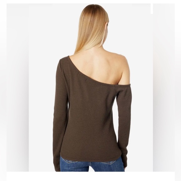 New with tags! N: Philanthropy waffle knit, long sleeve top. Size XS! - Picture 2 of 6
